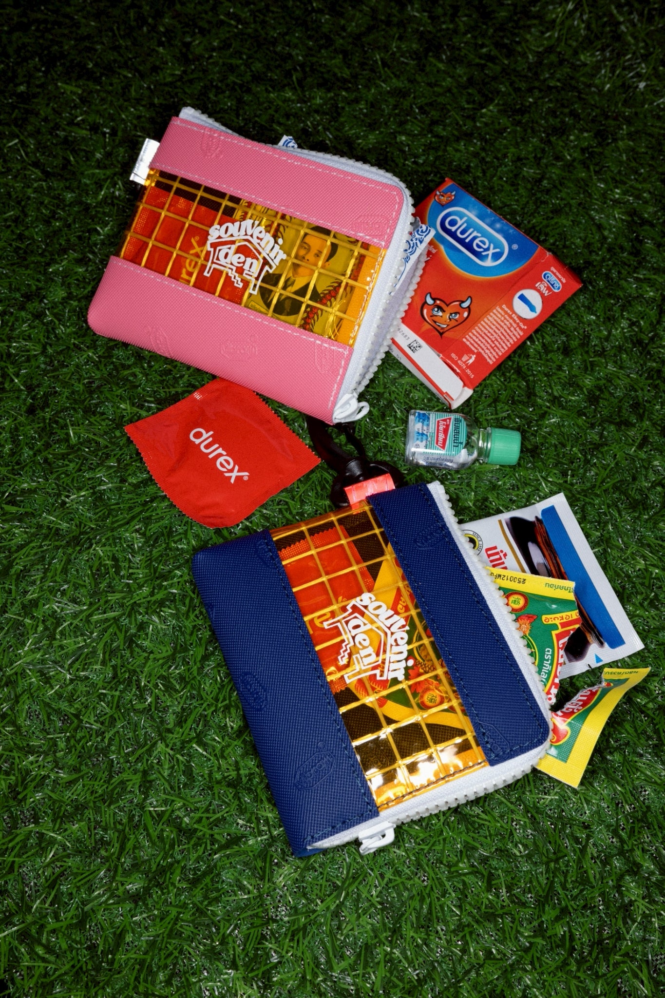Den souvenir|vibram L-zip wallet
