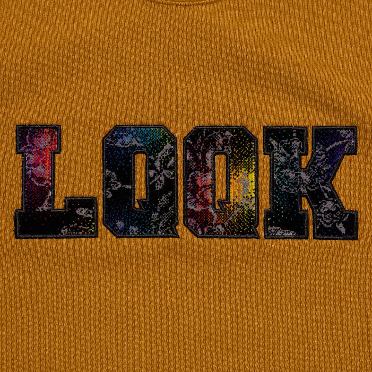 LQQKSTUDIO|BUS SEAT SWEAT CREWNECK|BEIGE
