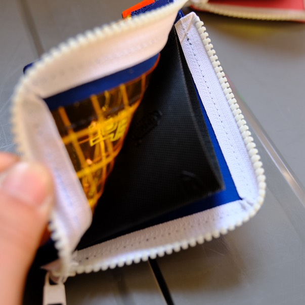 Den souvenir|vibram L-zip wallet