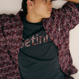 SETINN｜Script Logo Tee｜CHARCOAL